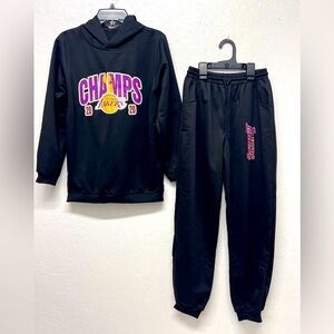 Women’s Junior Graphic Jogger Set - XS